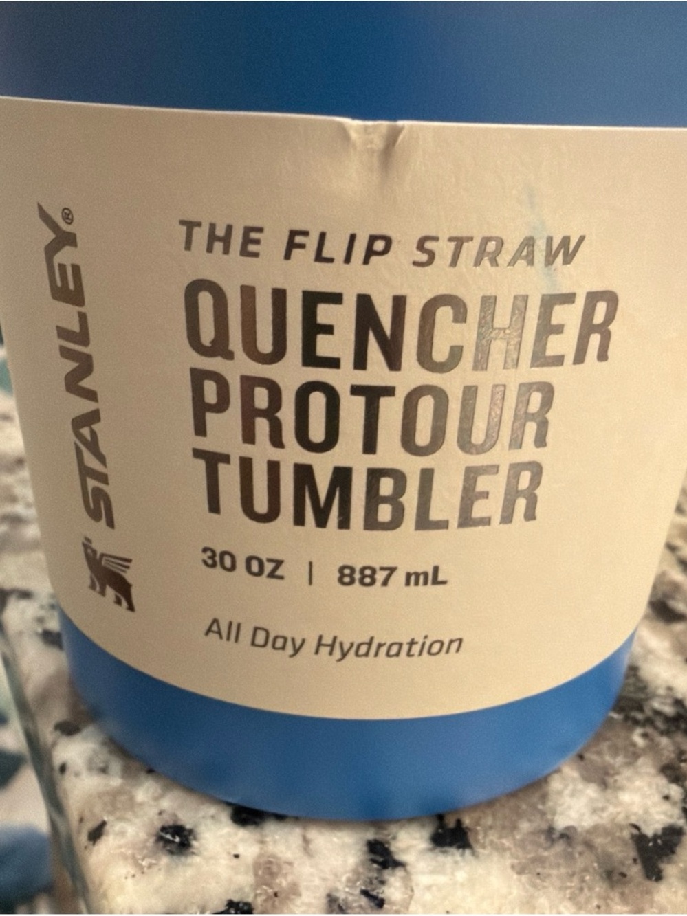 Stanley Blue Quencher ProTour Tumbler with Flip Straw - Picture 4 of 5